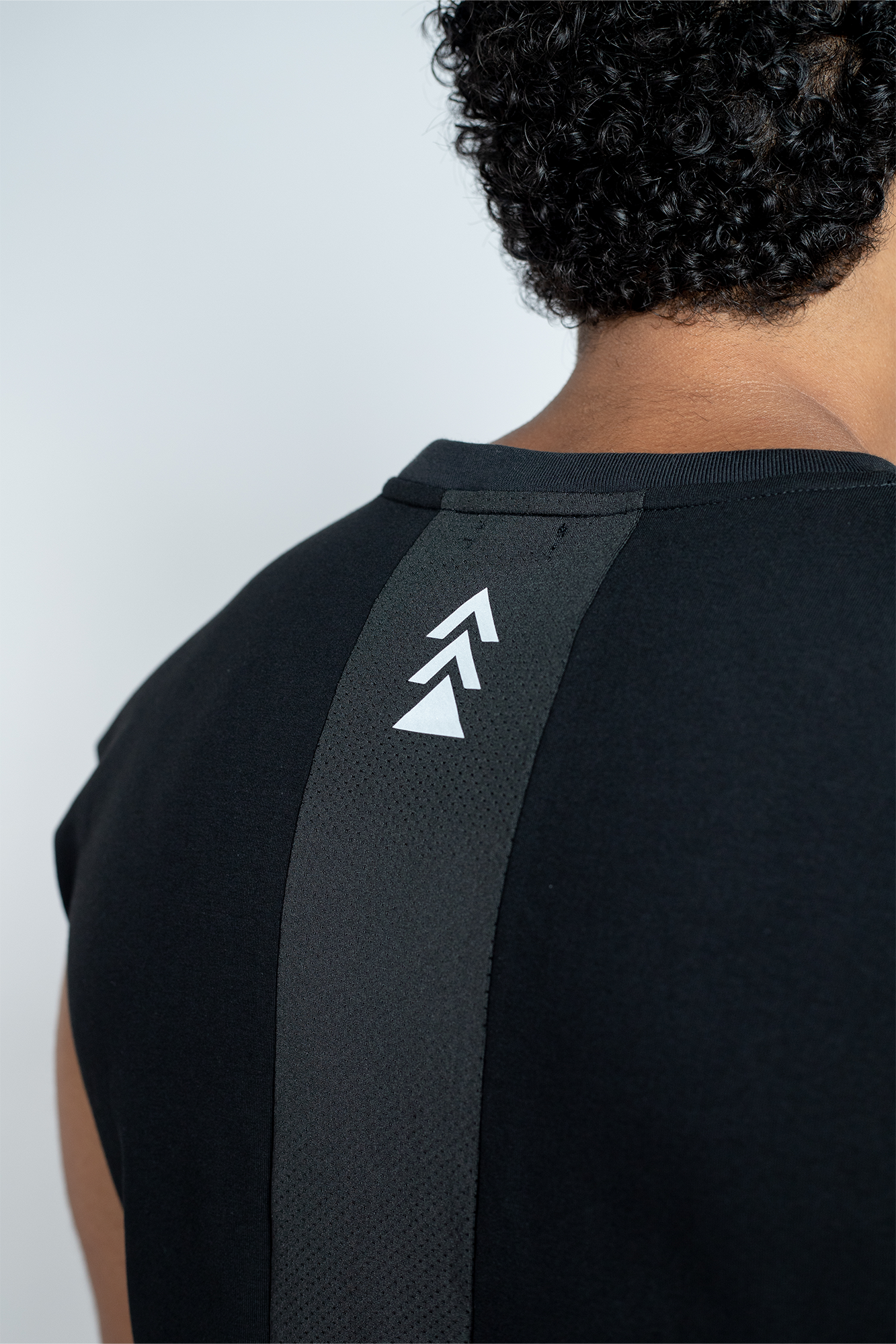 Men's Signature Sleeveless Tee