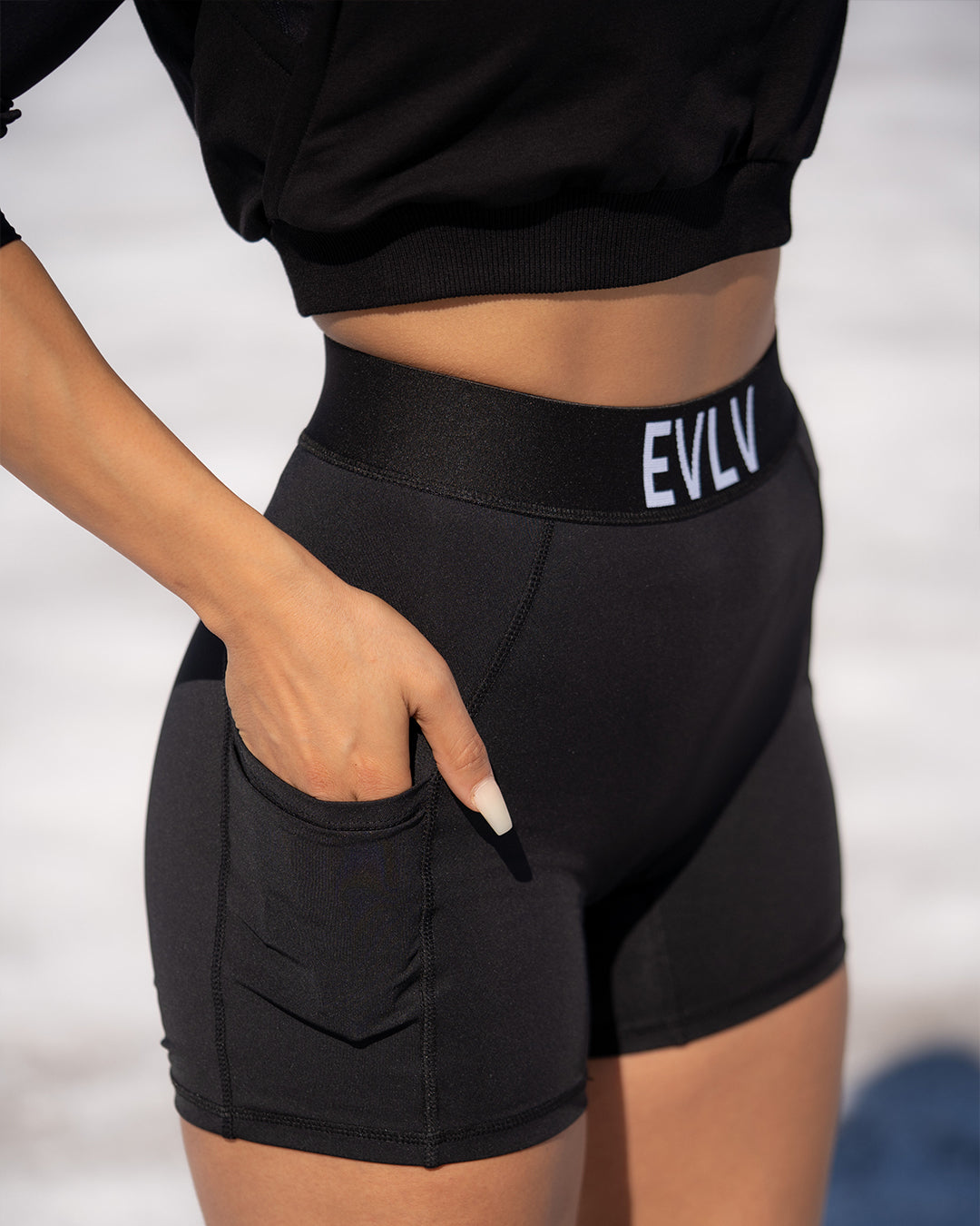 Speed Performance High Waisted 5" Shorts -Black