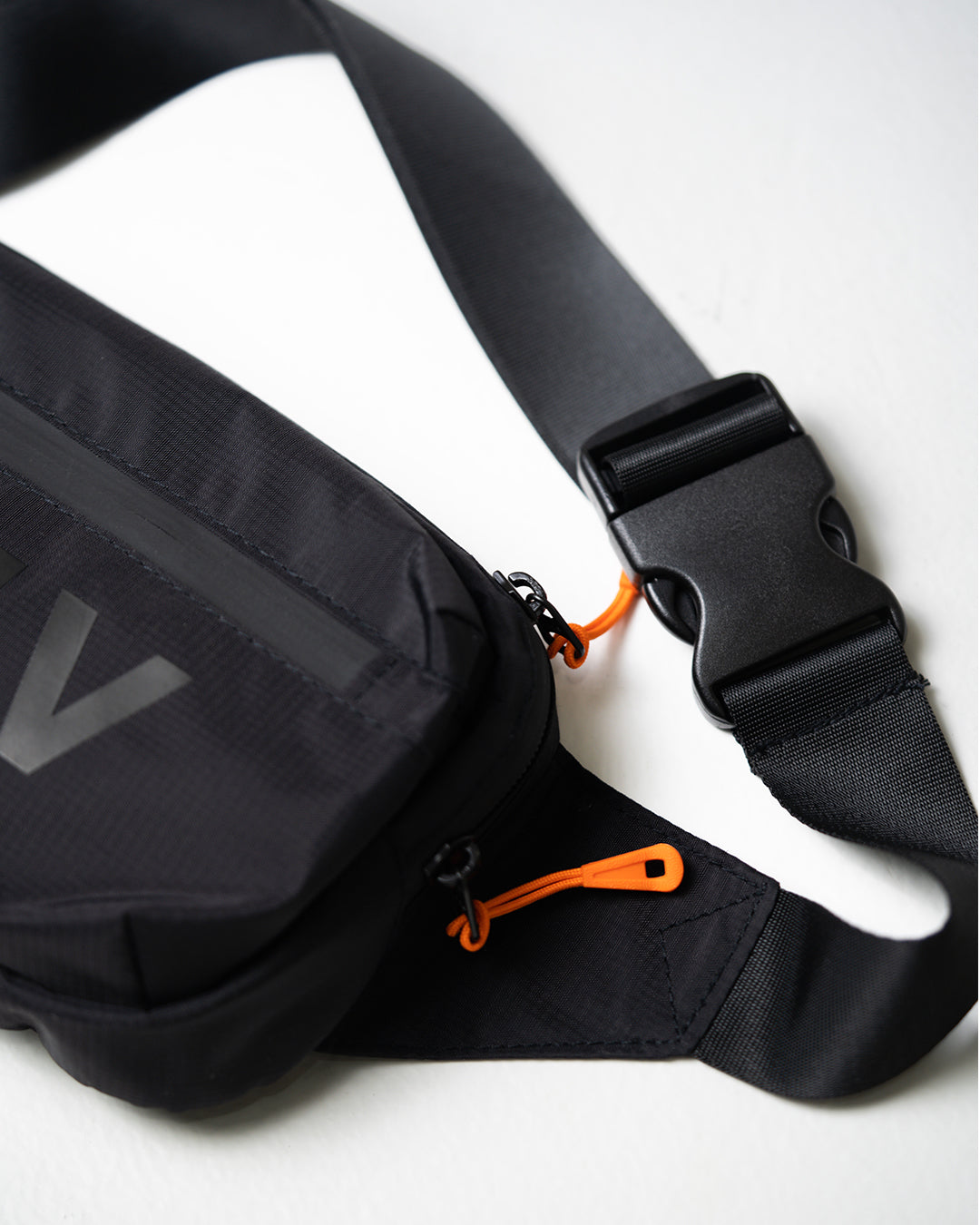 EVLV 360 WAIST BAG - BLACK