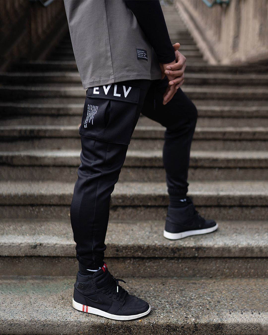 Functional Joggers / Onyx
