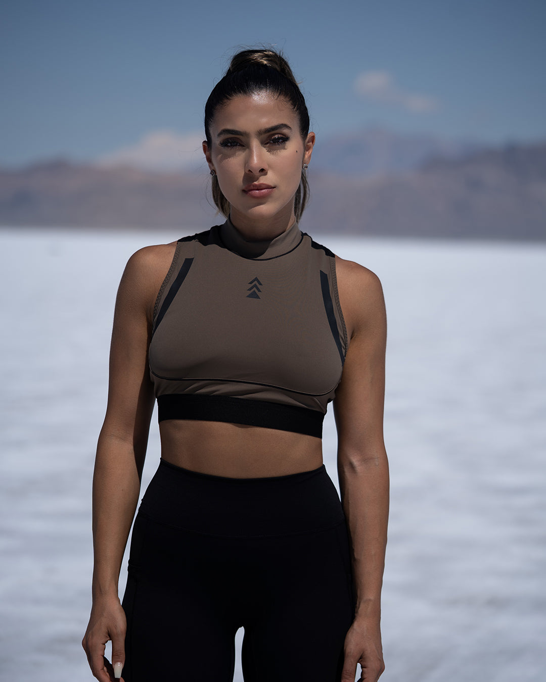 Zip Up Reflective Performance Bra