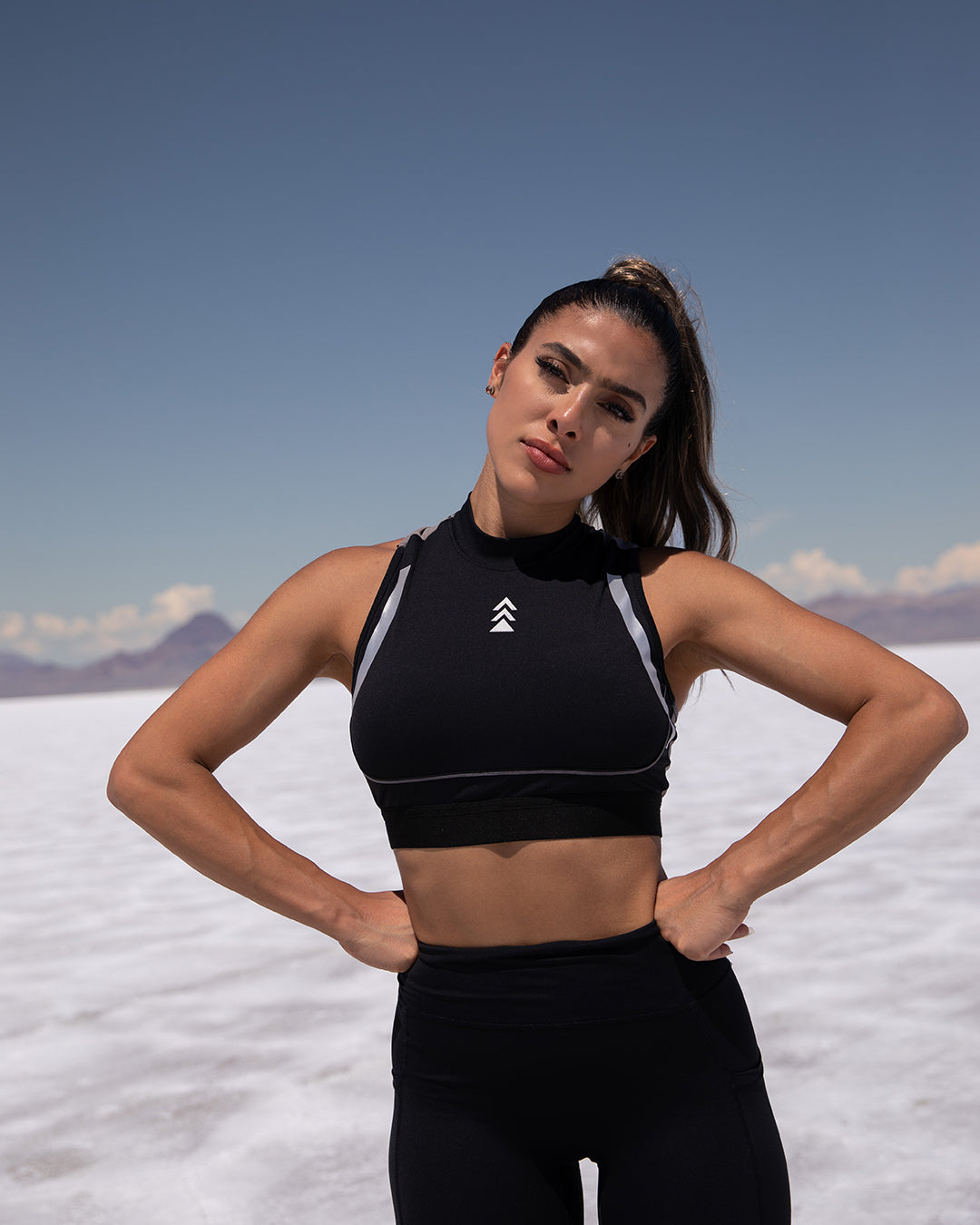 Zip Up Reflective Performance Bra